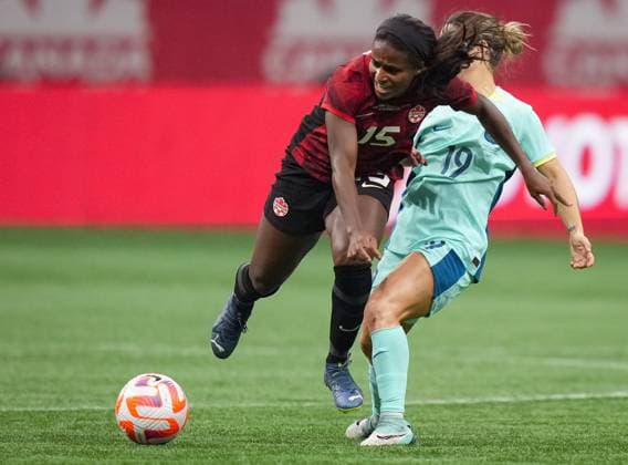 December 5, 2023, VANCOUVER, BC, CANADA: Canada s Nichelle Prince (15) and Australia s Katrina Gorry (19) vie for the ball during the first half of an International Friendly, Länderspiel, Nationalmannschaft soccer match, in Vancouver, on Tuesday, December 5, 2023. Canada News - December 5, 2023 - ZUMAc35_ 20231205_zaf_c35_135 Copyright: xDarrylxDyckx