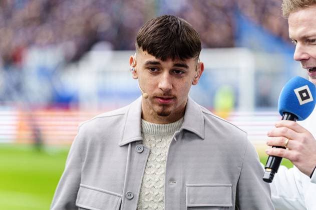 Bilal Yalcinkaya (Hamburger SV, 48) GER, Hamburger SV vs. SC Paderborn 07, Fussball, 2. Bundesliga, Spieltag 16, Saison 2023 2024, 09.12.2023 DFL REGULATIONS PROHIBIT ANY USE OF PHOTOGRAPHS AS IMAGE SEQUENCES AND OR QUASI-VIDEO GER, Hamburger SV vs. SC Paderborn 07, Fussball, 2. Bundesliga, Spieltag 16, Saison 2023 2024, 09.12.2023 Hamburg
