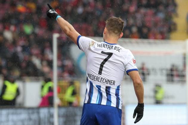 09.12.2023, xusrbx, Fussball 2.Bundesliga, 1.FC Kaiserslautern - Hertha BSC Berlin emspor, Florian Niederlechner (Herta BSC, 7), Torschuetze zum 1:1 (DFL DFB REGULATIONS PROHIBIT ANY USE OF PHOTOGRAPHS as IMAGE SEQUENCES and or QUASI-VIDEO) Kaiserslautern