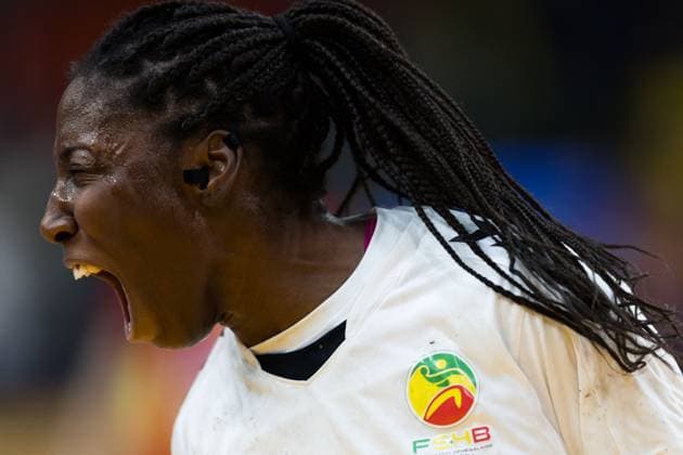 231209 Dienaba Sy of Senegal celebrates during the IHF Women?s World Championship, WM, Weltmeisterschaft handball match between Senegal and Montenegro on December 9, 2023 in Gothenburg. Photo: Michael Erichsen BILDBYRAN COP 89 MI0582 handball handboll handball handboll handball bbeng vm handball-vm handbolls-vm ihf handball world championship world handball championship 2023 world championship 2023 senegal montenegro dam bbeng jubel Copyright: MICHAELxERICHSEN BB231209MI016