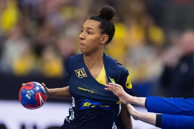 231209 Jamina Roberts of Sweden ahead of the IHF Women?s World Championship, WM, Weltmeisterschaft handball match between Hungary and Sweden on December 9, 2023 in Gothenburg. Photo: Michael Erichsen BILDBYRAN COP 89 MI0581 handball handboll handball handboll handball bbeng vm handball-vm handbolls-vm ihf handball world championship world handball championship 2023 world championship 2023 ungern sverige sweden hungary dam bbeng Copyright: MICHAELxERICHSEN BB231209MI063