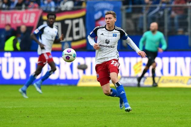 Fussball I Herren I 2. Bundesliga l Hamburger SV - SC Paderborn 07 I 16. Spieltag I Saison 2023-2024 I HSV I 09.12.2023 I van der Brempt Ignace (HSV) , Sportplatz : Volksparkstadion, Stellingen Hamburg Deutschland