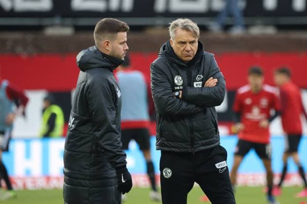 10.12.2023, Fussball, Herren, 2. Bundesliga, Saison 2023 2024, SV 07 Elversberg - 1. FC Nürnberg, Trainer: Horst Steffen (SV 07 Elversberg), Co-Trainer: Raphael Duarte (SV 07 Elversberg) Elversberg Ursapharm-Arena an der Kaiserlinde Saarland Deutschland (DE)
