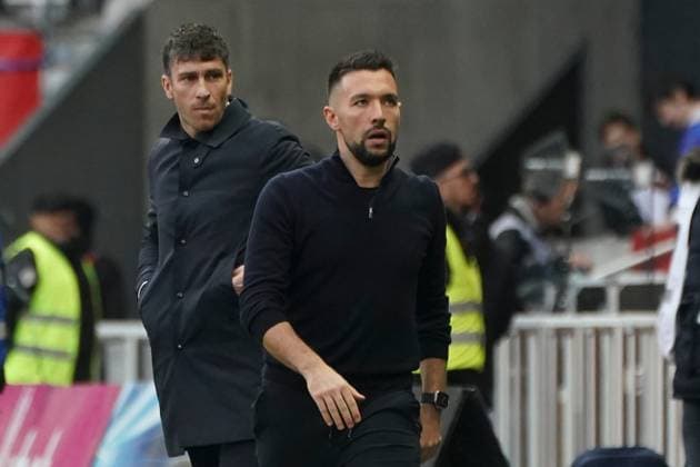 Francesco Farioli (entraineur de l OGC Nice) - Florent Ghisolfi (directeur sportif de l OGC Nice) FOOTBALL : OGC Nice vs Stade de Reims - Ligue 1 Uber Eats - Nice - 10 12 2023 NorbertScanella Panoramic 