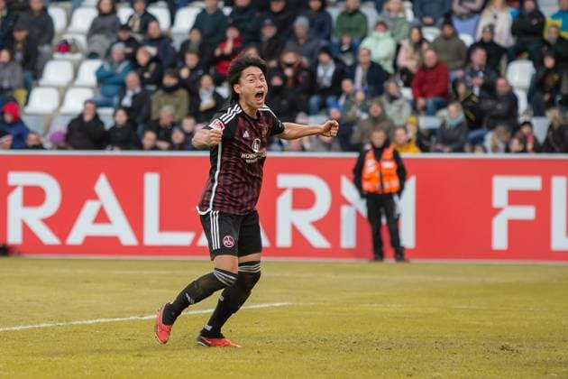 Germany, Spiesen-Elversberg, 10.12.2023, Waldstadion Kaiserlinde, SV Elversberg vs FC Nürnberg - 2. Bundesliga, 16. Spieltag, Daichi Hayashi (1.FC Nuernberg) celebrates after scoring his team s first goal Spiesen-Elversberg URSAPHARM-Arena an der Kaiserlinde Saarland Germany