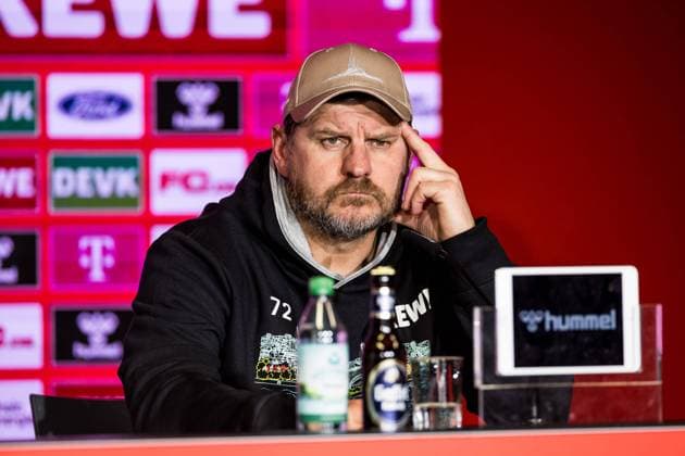 1. Fußball Bundesliga: 1. FC Köln - 1. FSV Mainz 05; 10.12.2023 Steffen Baumgart (Trainer 1. FC Köln) in der Pressekonferenz 1. Fußball Bundesliga, 1. FC Köln - 1. FSV Mainz 05, Köln, Rheinenergiestadion am 10.12.2023 DFL REGULATIONS PROHIBIT ANY USE OF PHOTOGRAPHS AS IMAGE SEQUENCES AND OR QUASI-VIDEO. Copyright: xBEAUTIFULxSPORTS Wunderlx