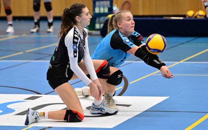 11.12.2023 - Volleyball - 2. Bundesliga Damen Frauen - Saison 2023 2024 - TV Suspa Altdorf - BSP MTV Stuttgart - - xwoxzix - Jadea Lehner (11, TV Altdorf ) Katharina Schön (2, TV Altdorf )