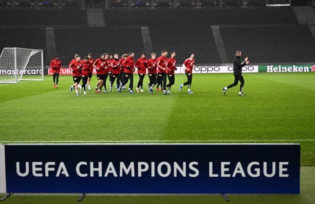 Fussball, Herren, Saison 2023 2024, UEFA Champions League (Gruppe C, 6. Spieltag), 1. FC Union Berlin - Real Madrid, Pressekonferenz Training von Union im Olympiastadion am Tag vor dem Spiel, im Bild: Übersicht, 11.12. 2023, Copyright: xMatthiasxKochx