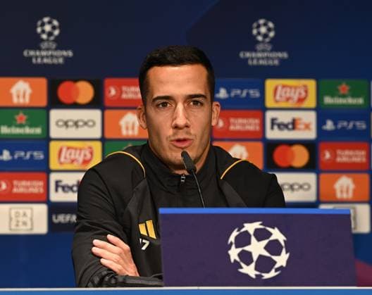 Fussball, Herren, Saison 2023 2024, UEFA Champions League (Gruppe C, 6. Spieltag), 1. FC Union Berlin - Real Madrid, Pressekonferenz Training von Real Madrid im Olympiastadion am Tag vor dem Spiel, im Bild: Lucas Vazquez (Real Madrid), 11.12. 2023, Copyright: xMatthiasxKochx