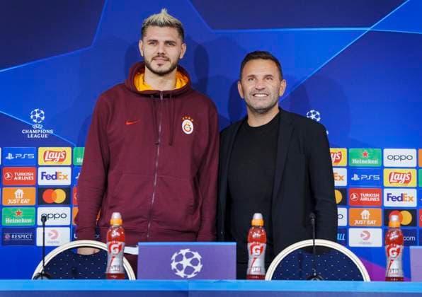 Galatasaray with head coach Okan Buruk (right) and Mauro Icardi give a press conference, PK, Pressekonferenz on Monday 11 December 2023 in Copenhagen. Galatasaray meets FC Copenhagen in the Champions League in the Park on Tuesday.. (Photo: Liselotte Sabroe Ritzau Scanpix) , Copenhagen Denmark