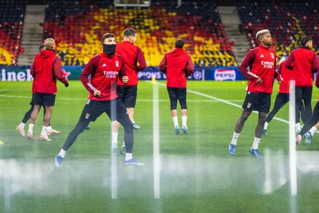 SOCCER - UEFA CL, RBS vs Benfica SALZBURG,AUSTRIA,11.DEC.23 - SOCCER - UEFA Champions League, group stage, Red Bull Salzburg vs SL Benfica, preview, training Benfica. Image shows the team of Benfica.  GEPAxpictures xAistexRidikaite