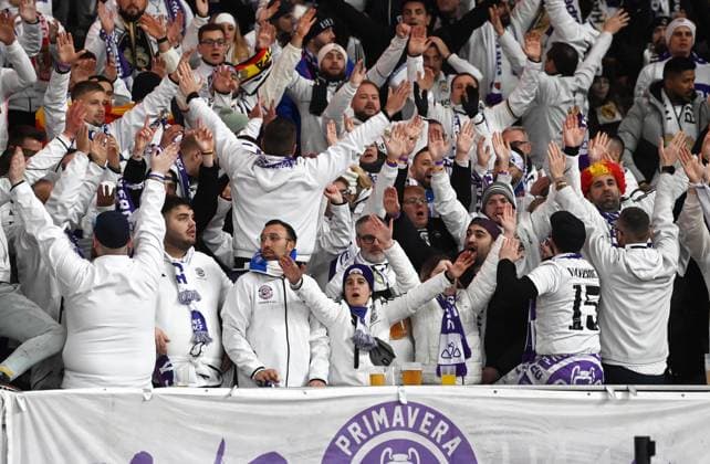 Fussball, Herren, Saison 2023 2024, UEFA Champions League (Gruppe C, 6. Spieltag), 1. FC Union Berlin - Real Madrid, Fans von Real Madrid im Gästeblock, 12.12. 2023, Copyright: xSebastianxRäppold MatthiasxKochx