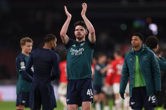 Declan Rice of Arsenal at the end of the match PSV Eindhoven v Arsenal, UEFA Champions League, Group B, Football, Philips Stadion, Eindhoven, Netherlands - 12 Dec 2023 EDITORIAL USE ONLY No use with unauthorised audio, video, data, fixture lists, club league logos or live services. Online in-match use limited to 120 images, no video emulation. No use in betting, games or single club league player publications. Copyright: xPaulxCurrie Shutterstockx 14254183cg