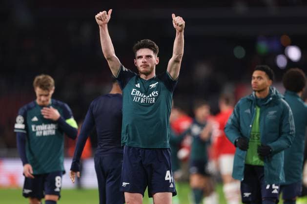 Declan Rice of Arsenal at the end of the match PSV Eindhoven v Arsenal, UEFA Champions League, Group B, Football, Philips Stadion, Eindhoven, Netherlands - 12 Dec 2023 EDITORIAL USE ONLY No use with unauthorised audio, video, data, fixture lists, club league logos or live services. Online in-match use limited to 120 images, no video emulation. No use in betting, games or single club league player publications. Copyright: xPaulxCurrie Shutterstockx 14254183ce