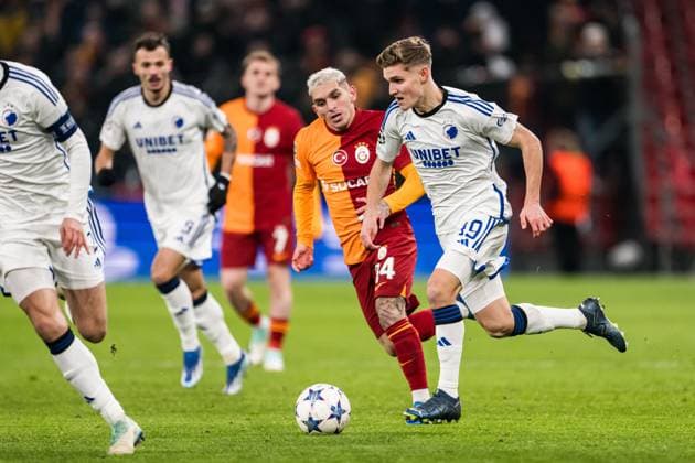 231212 Elias Jelert of FC Copenhagen during the UEFA Champions League football match between FC Copenhagen and Galatasaray on December 12, 2023 in Copenhagen. Photo: Petter Arvidson BILDBYRAN kod PA PA0704 fotboll football soccer fotball champions league fc copenhagen galatasaray bbeng Copyright: PETTERxARVIDSON BB231212PA017
