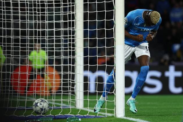 Bilder des Jahres 2023, Sport 12 Dezember Sport Themen der Woche KW50 Sport Bilder des Tages Foto Alessandro Garofalo LaPresse 12 dicembre 2023 Napoli, Italia calcio Napoli vs Braga Champions League 2023 2024 - stadio Diego Armando Maradona Nella foto: Victor Osimhen (SSC Napoli); gol 2-0 December 12, 2023 Naples, Italy sport soccer Napoli vs Braga - Champions League 2023 2024 - Diego Armando Maradona stadium. In the pic: Victor Osimhen (SSC Napoli); goal 2-0  Copyright: xAlessandroxGarofalo LaPressex