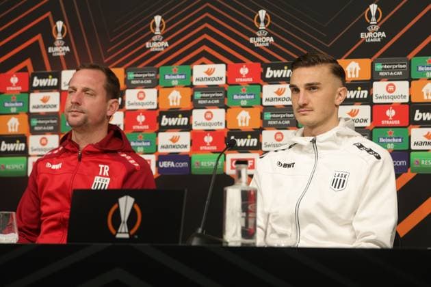 SOCCER - UEFA EL, LASK vs Toulouse LINZ,AUSTRIA,13.DEC.23 - SOCCER - UEFA Europa League, group stage, Linzer ASK vs Toulouse FC, preview, press conference, PK, Pressekonferenz LASK. Image shows head coach Thomas Sageder (LASK) and Philipp Ziereis (LASK).  GEPAxpictures xManuelxBinder