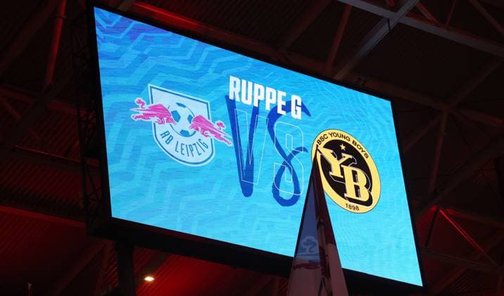 RB Leipzig - Young Boys Bern Champions League Leipzig, 13.12.2023, Red Bull Arena, Fussball , UEFA Champions League, Gruppe G , 6. Spieltag, RB Leipzig vs. Young Boys Bern , Im Bild: Anzeigetafel vor dem Spiel. , Foto nur zur redaktionellen Nutzung bestimmt! . , UEFA regulations prohibit any use of photographs as image sequences and or quasi-video ,