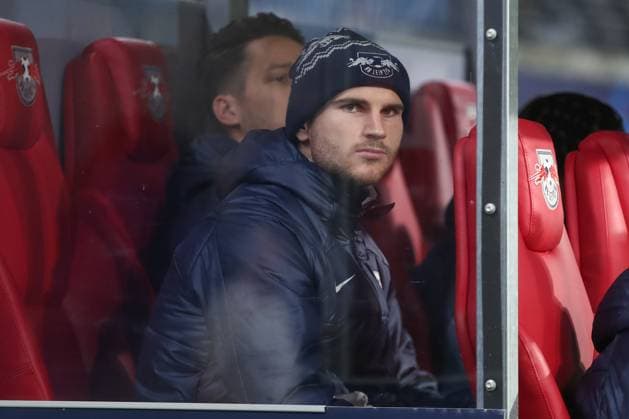 Sport Bilder des Tages 13.12.2023, xtgx, Fussball UEFA Champions League, RB Leipzig - Young Boys Bern emspor, v.l. Timo Werner (Leipzig, 11) als Ersatzspieler (DFL DFB REGULATIONS PROHIBIT ANY USE OF PHOTOGRAPHS as IMAGE SEQUENCES and or QUASI-VIDEO) Leipzig