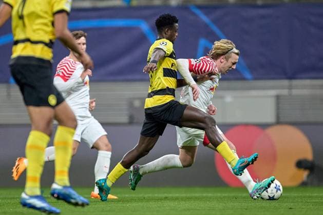 13.12.2023, Fußball, Männer, Champions League, Gruppenphase, 2023 2024, Gruppe G, Spieltag 6, RB Leipzig - BSC Young Boys Bern Emil Forsberg (10, RB Leipzig), Aktion, dringt in den Strafraum ein Leipzig Red Bull Arena Sachsen Deutschland