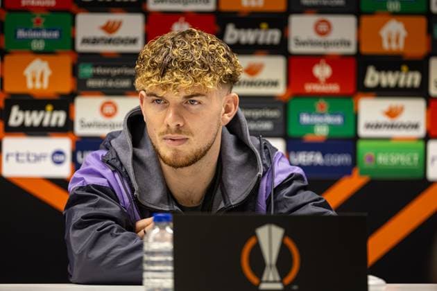Football - UEFA Europa League - Group E - Royale Union Saint-Gilloise v Liverpool FC - MD-1 BRUSSELS, BELGIUM - Wednesday, December 13, 2023: Liverpool s Harvey Elliott during a press conference, PK, Pressekonferenz at the Constant Vanden Stock Stadium ahead of the UEFA Europa League Group E matchday 6 game between Royale Union Saint-Gilloise and Liverpool FC. (Photo by David Rawcliffe Propaganda) BRUSSELS Constant Vanden Stock Stadium BRUSSELS-CAPITOL-REGION BELGIUM  Copyright: xDavidxRawcliffex P2023-12-13-Union_SG_Liverpool_MD-1