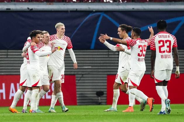 Torjubel - Torschütze Emil Forsberg (RB Leipzig,10) trifft zum 2-1 - Champions League Saison 2023-2024 Gruppe G RB Leipzig vs. BSC Young Boys Bern in der Red Bull Arena in Leipzig - Aktion,Fussball,Deutschland,Mann,Männer,13.12.2023