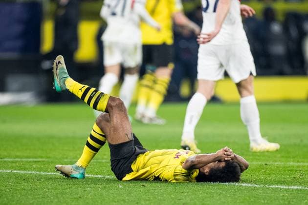 UEFA Champions League: Borussia Dortmund - FC Paris Saint-Germain; 13.12.2023 Karim Adeyemi (Borussia Dortmund, 27) auf dem Boden, frustriert UEFA Champions League Spieltag 6: Borussia Dortmund - FC Paris Saint-Germain, Dortmund, SIGNAL IDUNA PARK am 13.12.2023 DFL REGULATIONS PROHIBIT ANY USE OF PHOTOGRAPHS AS IMAGE SEQUENCES AND OR QUASI-VIDEO. Copyright: xBEAUTIFULxSPORTS Wunderlx