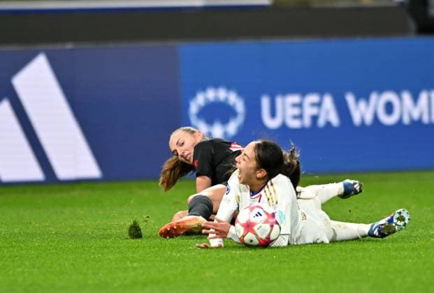 Selma Bacha (lyon) vs Marit B Lund (brann) FOOTBALL: Olympique Lyonnais FÃ minines vs SK Brann - Ligue des Champions FÃ minine - 13 12 2023 FredericChambert Panoramic 