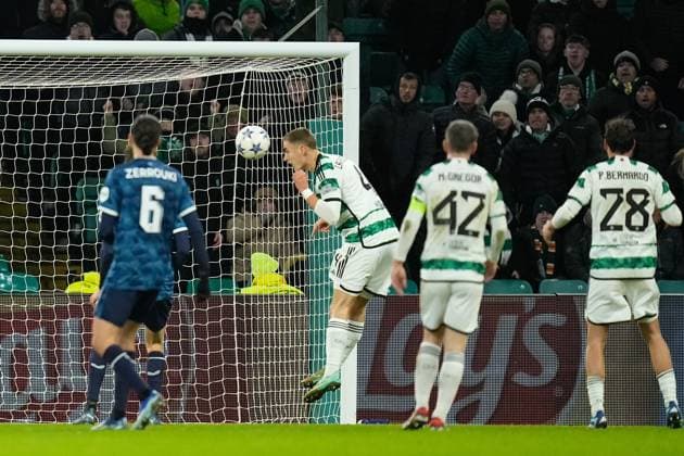 Gustaf Lagerbielke of Celtic scorers with a header at the back post to give Celtic a 2-1 lead. Celtic v Feyenoord, UEFA Champions League, Group E, Football, Celtic Park, Glasgow, UK - 13 Dec 2023 EDITORIAL USE ONLY No use with unauthorised audio, video, data, fixture lists, club league logos or live services. Online in-match use limited to 120 images, no video emulation. No use in betting, games or single club league player publications. Copyright: xStuartxWallace Shutterstockx 14254242ax