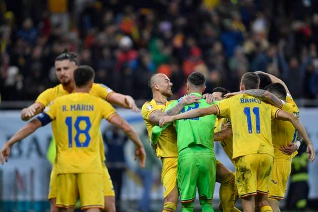 Romania V Switzerland - UEFA EURO, EM, Europameisterschaft,Fussball 2024 European Qualifiers Razvan Marin, Denis Alibec, Horatiu Moldovan, Radu Dragusin, Andrei Burca, Nicusor Bancu celebrate during the UEFA EURO 2024 European Qualifiers match between Romania and Switzerland at Arena Nationala in Bucharest, Romania, on November 21, 2023. Bucharest Romania  Copyright: xAlexxNicodimx originalFilename:nicodim-romaniav231121_npuC7.jpg