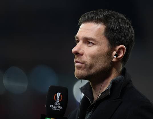 14.12.2023, Leverkusen, Germany, BayARENA, Bayer Leverkusen vs Molde FK - UEFA Europa League 2023 2024 - Group H, Trainer Xabier Xabi Alonso (Bayer 04 Leverkusen) schaut (Foto Ralf Treese) Leverkusen BayARENA North Rhine-Westphalia Germany