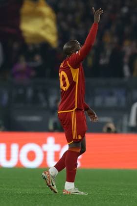 UEFA Europa League Group G AS Roma vs Sheriff Tiraspol Roma™s Belgian forward Romelu Lukaku celebrates after scoring a goal during UEFA Europa League Group G match between AS Roma vs Sheriff Tiraspol at Olimpico stadium on December 14, 2023 in Rome, Italy. ABPH8976 Copyright: xAntonioxBalascox