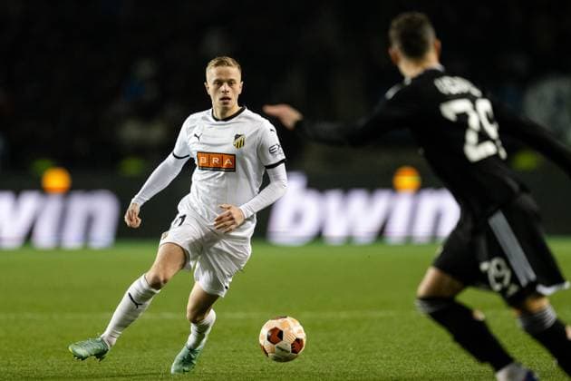231214 Tomas Olai Totland of Häcken during the UEFA Europa League match between Qarabag and Häcken on December 14, 2023 in Baku. Photo: Carl Sandin BILDBYRAN kod CS CS0469 fotboll football soccer fotball uefa europa league qarabag häcken bbeng Copyright: CARLxSANDIN BB231214CS040