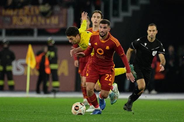 Football Europa League match - AS Roma vs FC Sheriff Tiraspol Houssem Aouar (AS Roma); during the UEFA Europa League 2023-2024 football match between AS Roma vs FC Sheriff Tiraspol Group G at the Olympic Stadium in Rome on 14 December 2023. Rome Italy  Copyright: xIPAxSport ABACAx