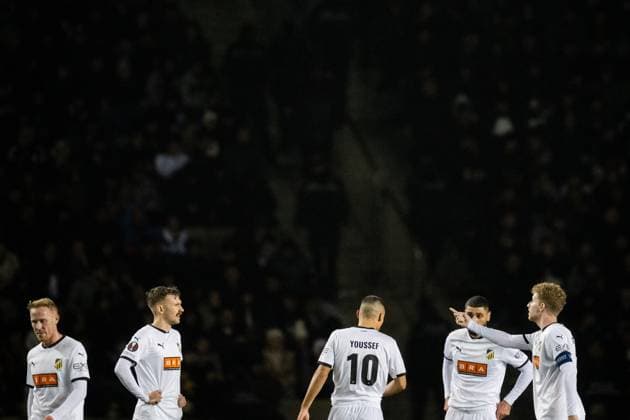 231214 Mikkel Rygaard Jensen, Simon Sandberg , Ali Youssef , Aiham Ousou and Samuel Gustafson of Häcken during the UEFA Europa League match between Qarabag and Häcken on December 14, 2023 in Baku. Photo: Carl Sandin BILDBYRAN kod CS CS0469 fotboll football soccer fotball uefa europa league qarabag häcken bbeng depp Copyright: CARLxSANDIN BB231214CS059