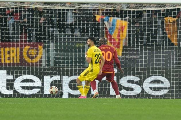 IPP20231214 Football - soccer: UEFA Europa League 2023 2024, A.S. Roma - FC Sheriff Tiraspol, Romelu Lukaku Segna il gol del 1-0 (Verwendung nur in Deutschland - GERMANY ONLY) *** IPP20231214 Football soccer UEFA Europa League 2023 2024, A S Roma FC Sheriff Tiraspol, Romelu Lukaku Segna il gol del 1 0 Use only in Germany GERMANY ONLY 