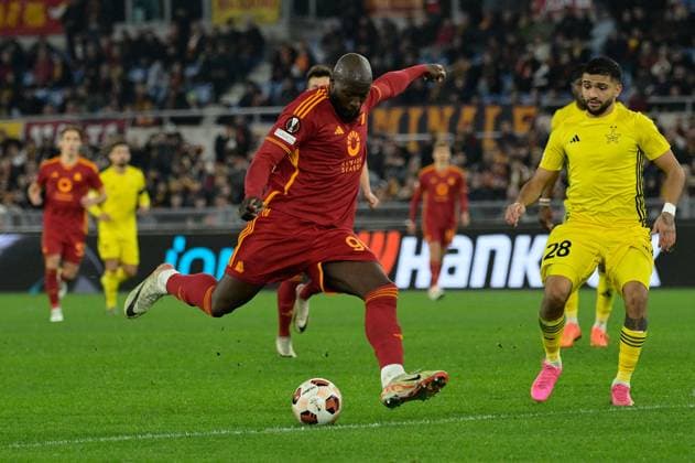 Football Europa League match - AS Roma vs FC Sheriff Tiraspol Romelu Lukaku (AS Roma); during the UEFA Europa League 2023-2024 football match between AS Roma vs FC Sheriff Tiraspol Group G at the Olympic Stadium in Rome on 14 December 2023. Rome Italy  Copyright: xIPAxSport ABACAx