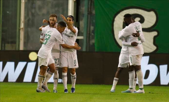 Panathinaikos vs Maccabi Haifa Players of Maccabi Haifa celebrate after scoring the 0-2 during the UEFA Europa League group F soccer match between Panathinaikos and Maccabi Haifa held at Apostolos Nikolaidis Stadium, in Athens, Greece, 14 December 2023. ATHENS ATHENS Greece Copyright: xPANAGIOTISxMOSCHANDREOUx _NCH2163