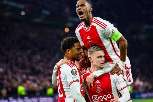 Sport Themen der Woche KW50 Sport Bilder des Tages AMSTERDAM, 14-12-2023 , JohanCruyff Arena, Europa League Football season 2023 2024. Ajax player Kenneth Taylor scores and celebrations with Ajax player Jorrel Hato , Ajax player Chuba Akpom and Ajax player Kristian Hlynsson during the match Ajax - AEK Athens. Ajax - AEK Athens  x23520948x Copyright:
