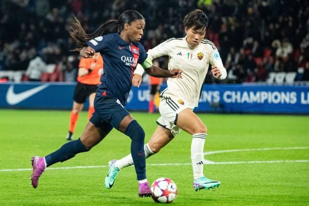 Grace Geyoro (PSG) FOOTBALL : PSG vs AS Roma - UEFA WomenÂ’s Champions League - 14 12 2023 BaptisteAutissier Panoramic 