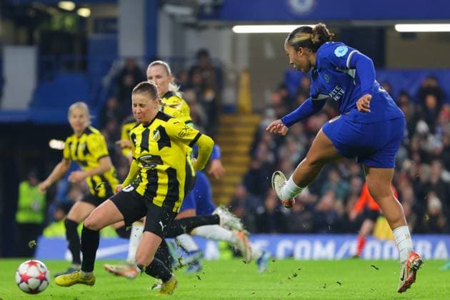 Chelsea Women v BK Hacken FF UEFA Womens Champions League Lauren James of Chelsea Women shoots at goal during the UEFA Womens Champions League Group D match at Stamford Bridge, London Copyright: xChrisxMyattx FIL-19368-0033 UK Newspapers OUT