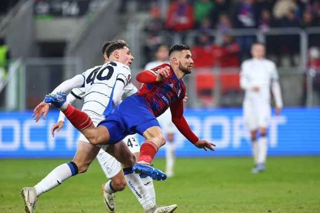 2023.12.14 Sosnowiec Pilka nozna UEFA Liga Europy Rakow Czestochowa - Atalanta BC N z Lukasz Zwolinski Foto Pawel Andrachiewicz PressFocus 2023.12.14 Sosnowiec Football UEFA Europa League Rakow Czestochowa - Atalanta BC Lukasz Zwolinski Credit: Pawel Andrachiewicz PressFocus NEWSPIX.PL --- Newspix.pl POLAND OUT!  20231214_PF_PA084
