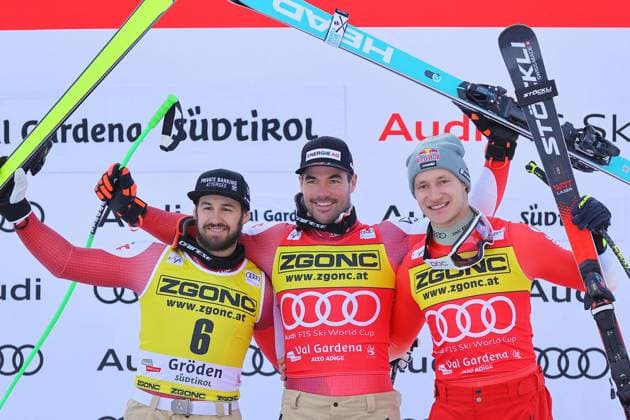 Sport Themen der Woche KW50 ALPINE SKIING - FIS WC Val Gardena VAL GARDENA,ITALY,15.DEC.23 - ALPINE SKIING - FIS World Cup, Super G, men. Image shows Daniel Hemetsberger, Vincent Kriechmayr (AUT) and Marco Odermatt (SUI).  GEPAxpictures xThomasxBachun