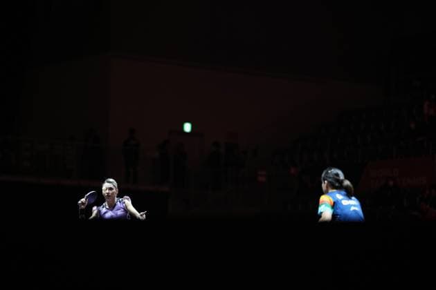 Sport Themen der Woche KW50 Sport Bilder des Tages (231215) -- NAGOYA, Dec. 15, 2023 -- Bernadette Szocs (L) serves during the women s singles round of 16 match between Chen Xingtong of China and Bernadette Szocs of Romania at WTT Finals Women Nagoya 2023 Table tennis, Tischtennis tournament in Nagoya, Japan, Dec. 15, 2023. ) (SP)JAPAN-NAGOYA-TABLE TENNIS-WTT FINALS WOMEN ZhangxXiaoyu 