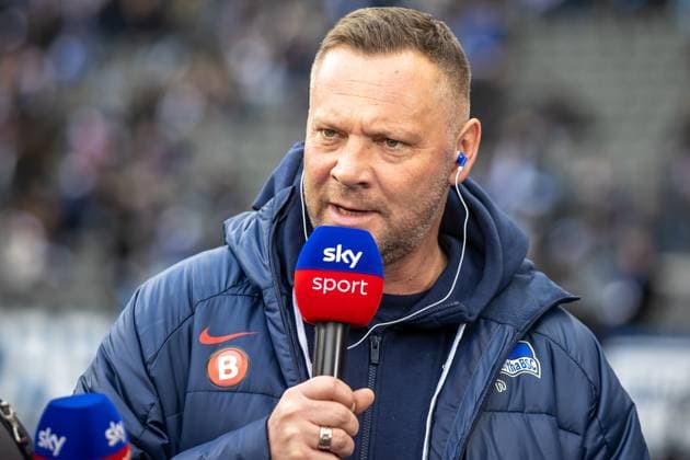 Berlin, 16.12.23, Fussball, 2.Bundesliga, 17. Spieltag, Hertha BSC - VfL Osnabrueck, Olympiastadion. Trainer Pal Dardai von Hertha BSC im Interview. DFL regulations and DFB regulations prohibit any use of photographs as image sequences and or quasi-video, Foto: Andreas Gora Hertha BSC - VfL Osnabrueck