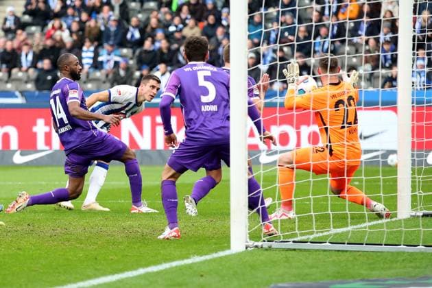 16.12.2023, xtgx, Fussball 2.Bundesliga, Hertha BSC Berlin - VfL Osnabrück emspor, v.l. Torchance Marc Oliver Kempf (Hertha BSC Berlin) Philipp Kuehn Kühn (VfL Osnabrueck Osnabrück) (DFL DFB REGULATIONS PROHIBIT ANY USE OF PHOTOGRAPHS as IMAGE SEQUENCES and or QUASI-VIDEO) Berlin