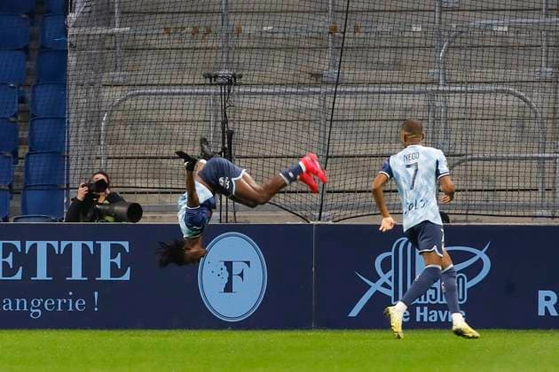 Joie sur le but de Emmanuel Sabbi (Le Havre) - Loic Nego (Le Havre) FOOTBALL : Le Havre Vs Nice - Ligue 1 Uber Eats - 16 12 2023 MichaelBaucher Panoramic 