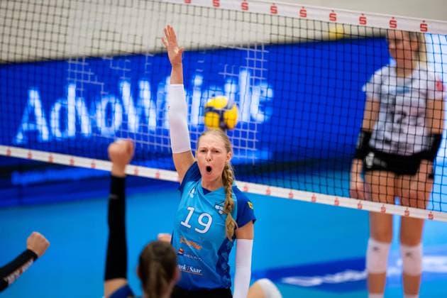 2. Bundesliga Frauen Pro: Schwarz-Weiss Erfurt vs. SSC Freisen; Erfurt; 16.12.2023 Jubel, Alison Muldrow ( 19; SSC Freisen) 2. Bundesliga Frauen Pro: Schwarz-Weiss Erfurt vs. SSC Freisen; Riethsporthalle Erfurt; 16.12.2023 Copyright: xBEAUTIFULxSPORTS Duehringx