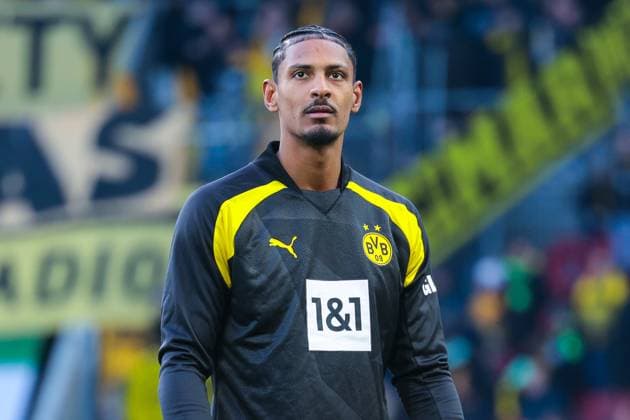 16.12.2023, Fussball, Saison 2023 2024, 1. Bundesliga, 15. Spieltag, FC Augsburg - Borussia Dortmund, Sebastien Haller (Borussia Dortmund), Augsburg WWK Arena Bayern Deutschland xRHR-FOTO DEx *** 16 12 2023, Football, Season 2023 2024, 1 Bundesliga, Matchday 15, FC Augsburg Borussia Dortmund, Sebastien Haller Borussia Dortmund , Augsburg WWK Arena Bayern Germany xRHR PHOTO DEx Copyright: DennisxEwert RHR-FOTOx RHR-FOTO DE