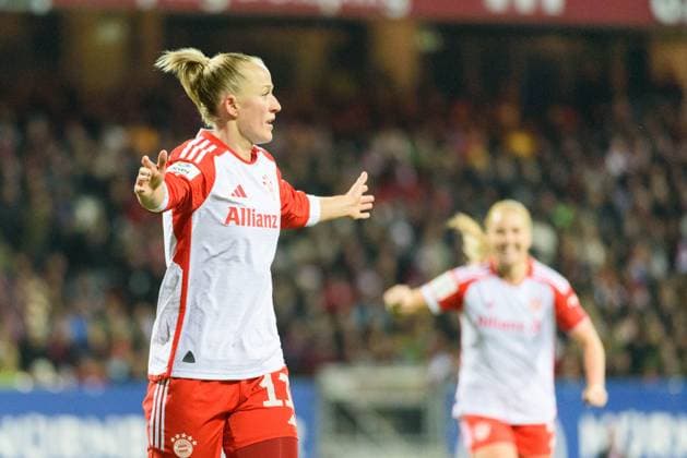 Lea Schueller (11 FC Bayern Munich) celebrating her goal during the Google Pixel Frauen-Bundesliga match between 1. FC Nuremberg and FC Bayern Munich at Max-Morlock-Stadium, Nuremberg, Germany. (Sven Beyrich SPP) Copyright: xSvenxBeyrich SPPx spp-en-SvBe-20231217-D75_9247